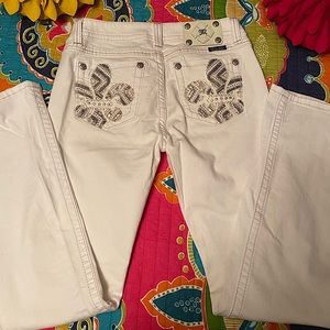 Miss Me white jeans. Size 30